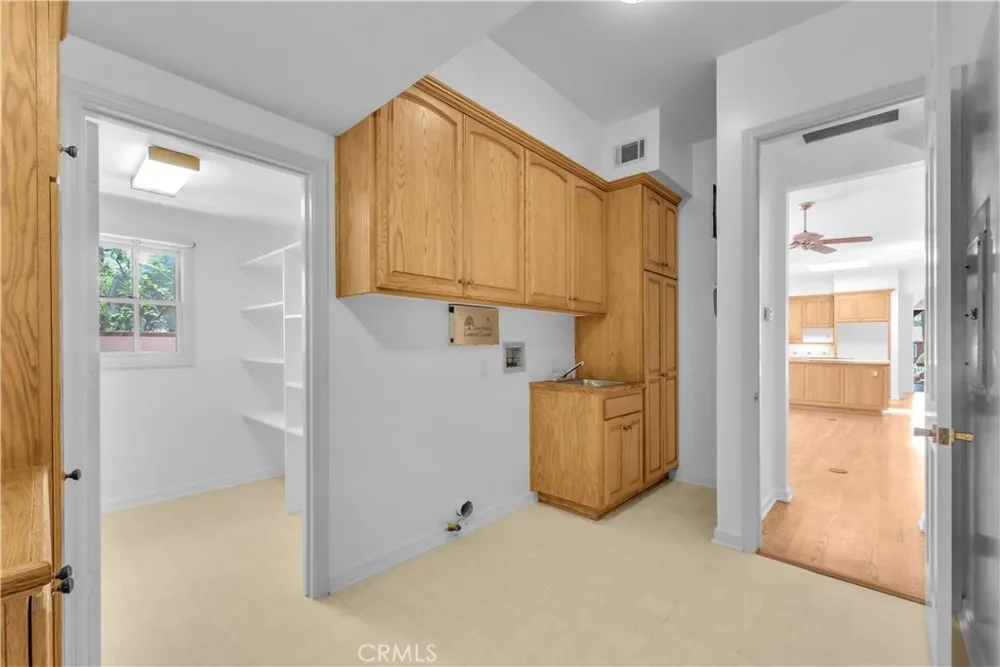236 Belmont Long Beach, CA 90803