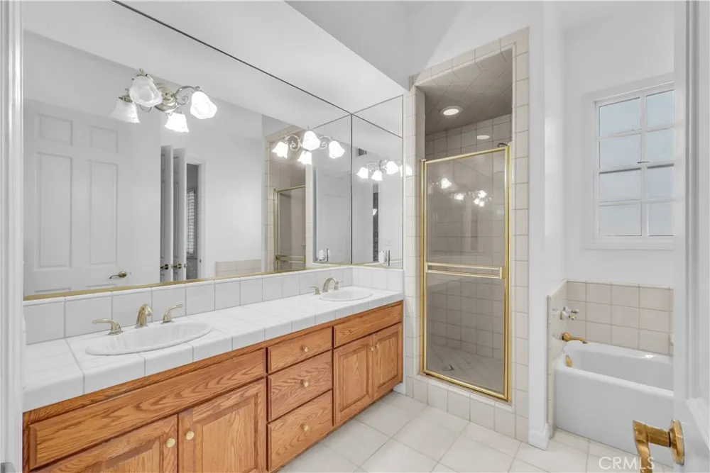 236 Belmont Long Beach, CA 90803