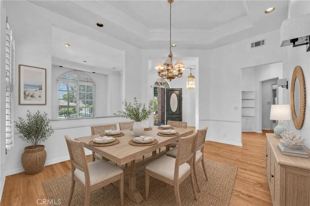 236 Belmont Long Beach, CA 90803
