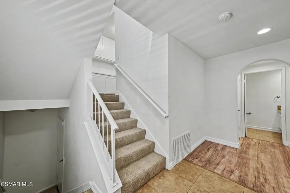 4258 Flintlock Lane Westlake Village, CA 91361