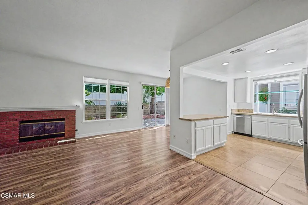 4258 Flintlock Lane Westlake Village, CA 91361