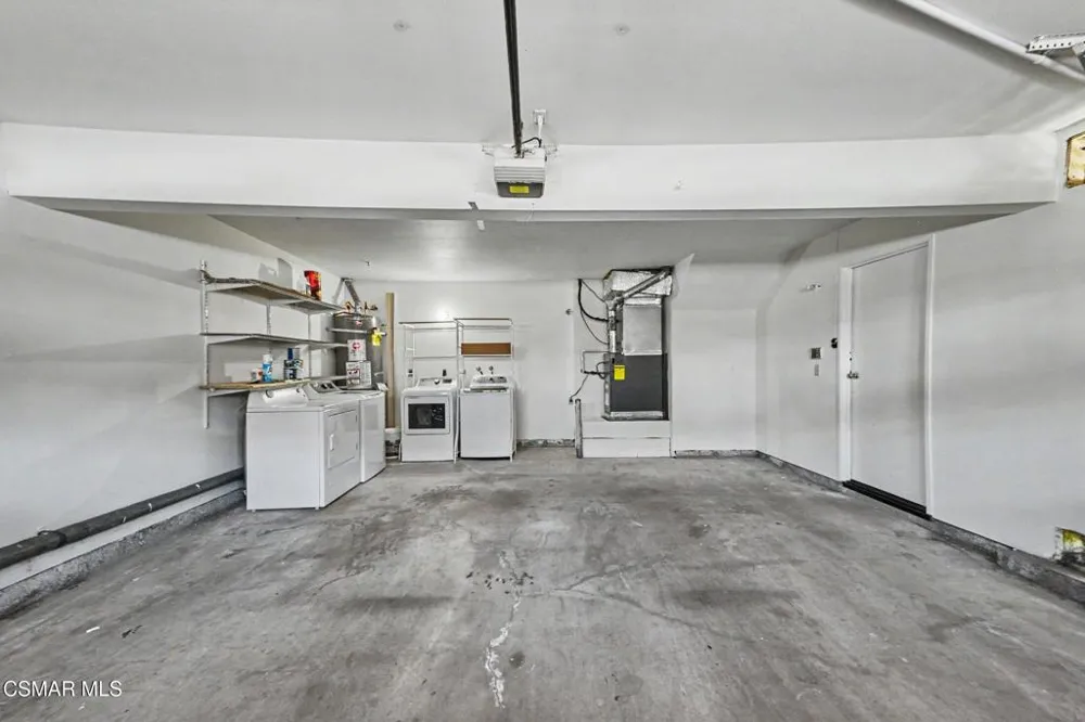 4258 Flintlock Lane Westlake Village, CA 91361