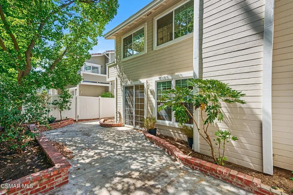 4258 Flintlock Lane Westlake Village, CA 91361