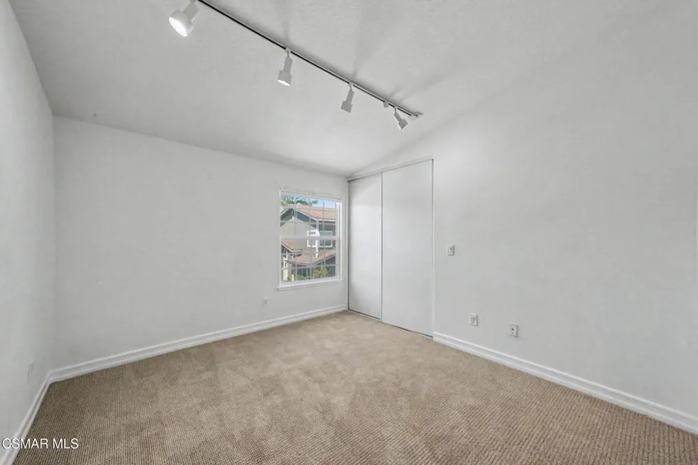4258 Flintlock Lane Westlake Village, CA 91361
