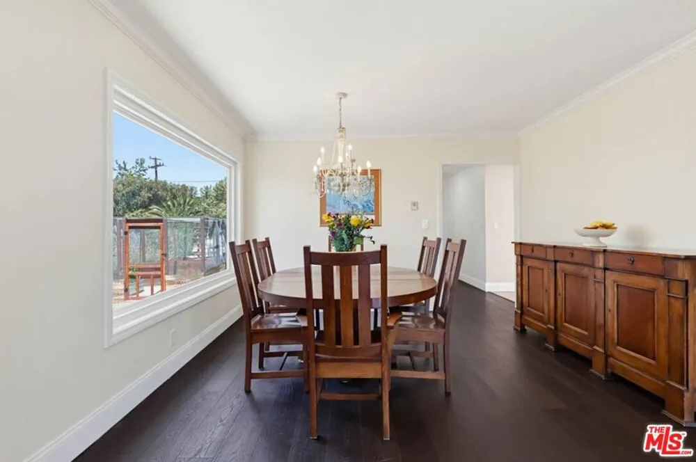 991 Montgomery Court Thousand Oaks, CA 91360