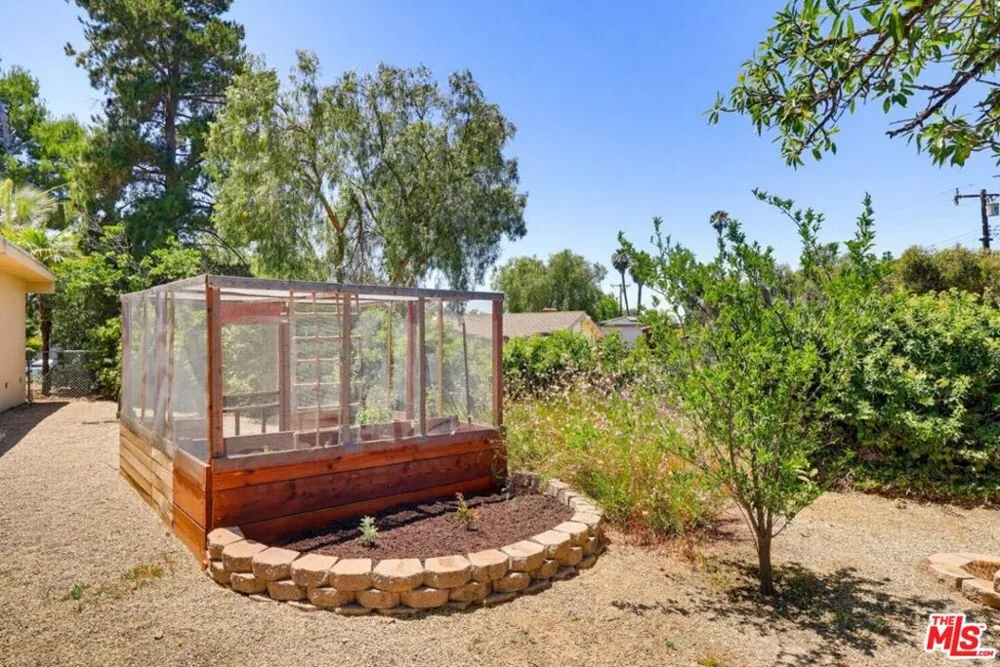991 Montgomery Court Thousand Oaks, CA 91360