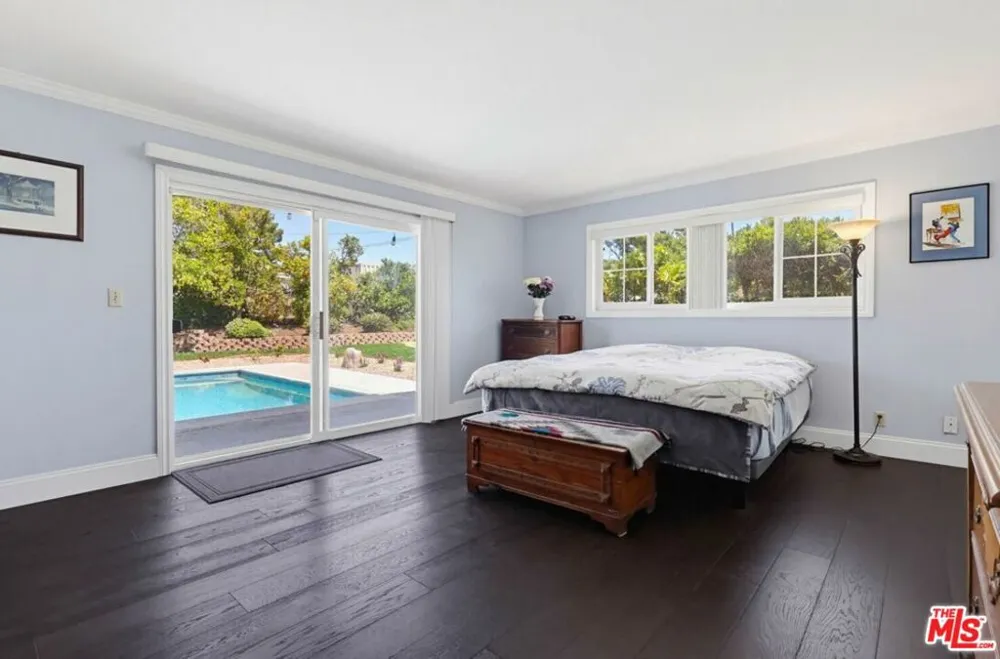 991 Montgomery Court Thousand Oaks, CA 91360