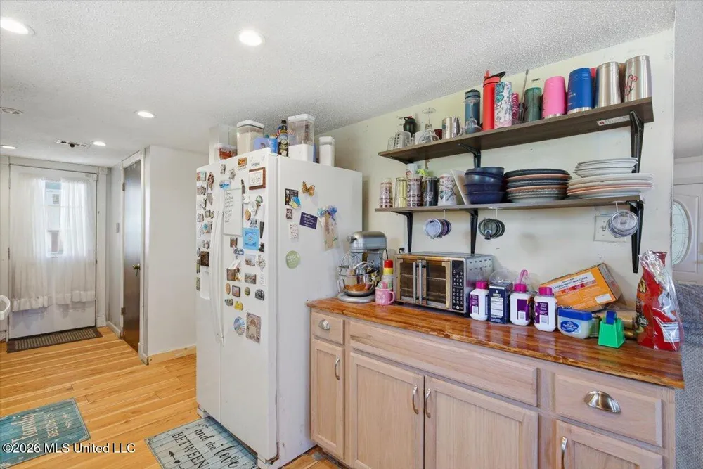 123 Southbreeze Road Magee, MS 39111