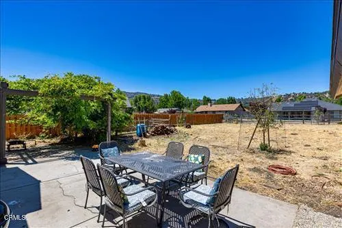 23781 Port Royal Court Tehachapi, CA 93561