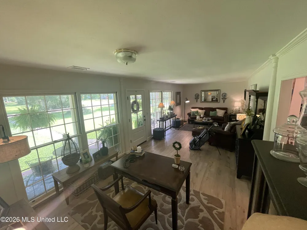 401 Pine Drive Brookhaven, MS 39601