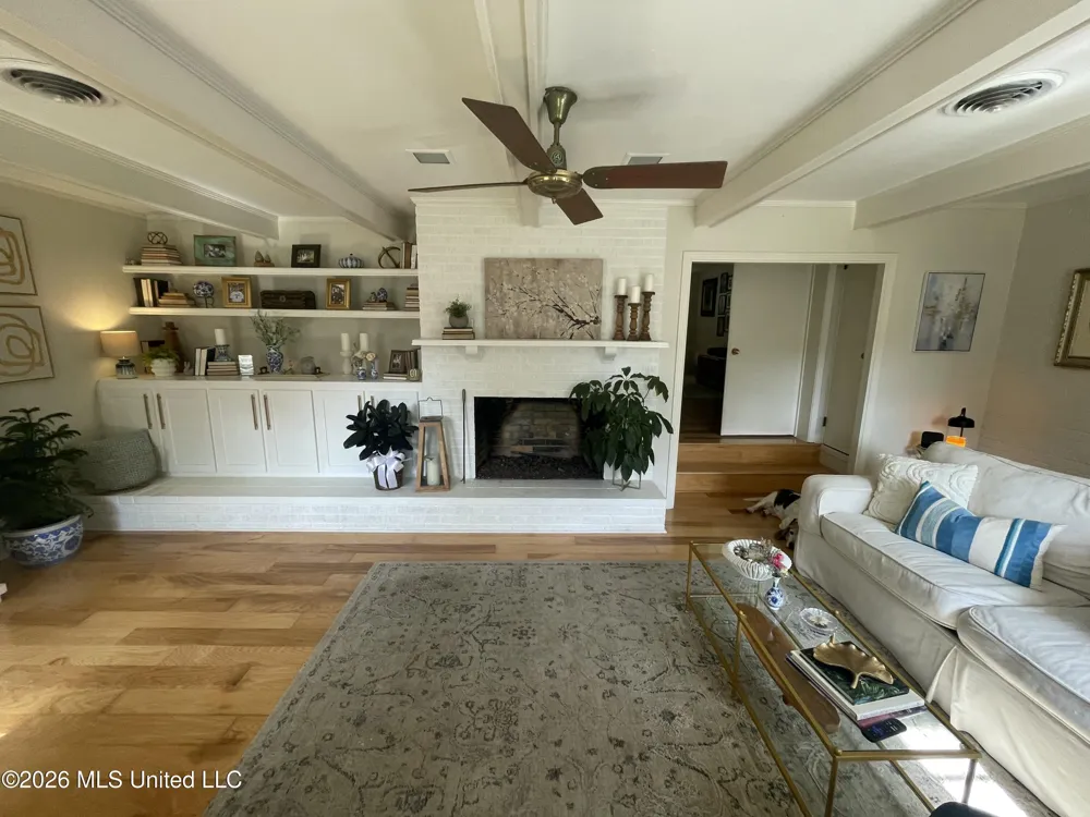 401 Pine Drive Brookhaven, MS 39601