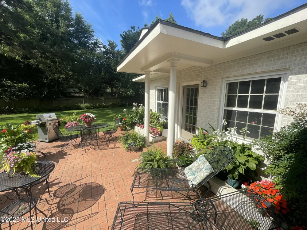 401 Pine Drive Brookhaven, MS 39601