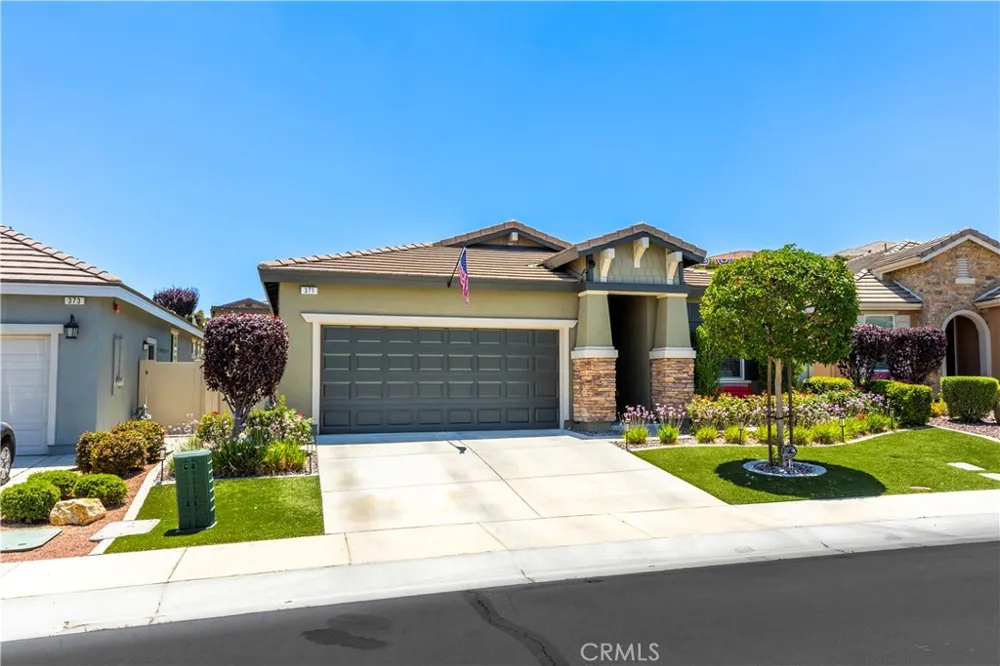 371 Song Bird Beaumont, CA 92223