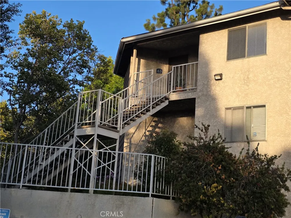 2410 Towne #63 Pomona, CA 91767