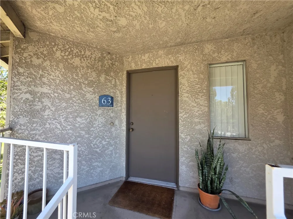 2410 Towne #63 Pomona, CA 91767