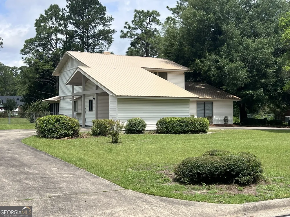 286 Stonington LN Jesup, GA 31546