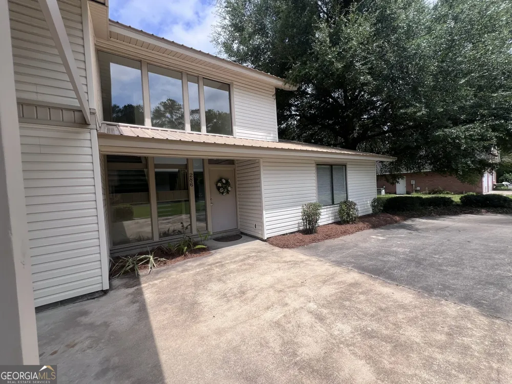 286 Stonington LN Jesup, GA 31546