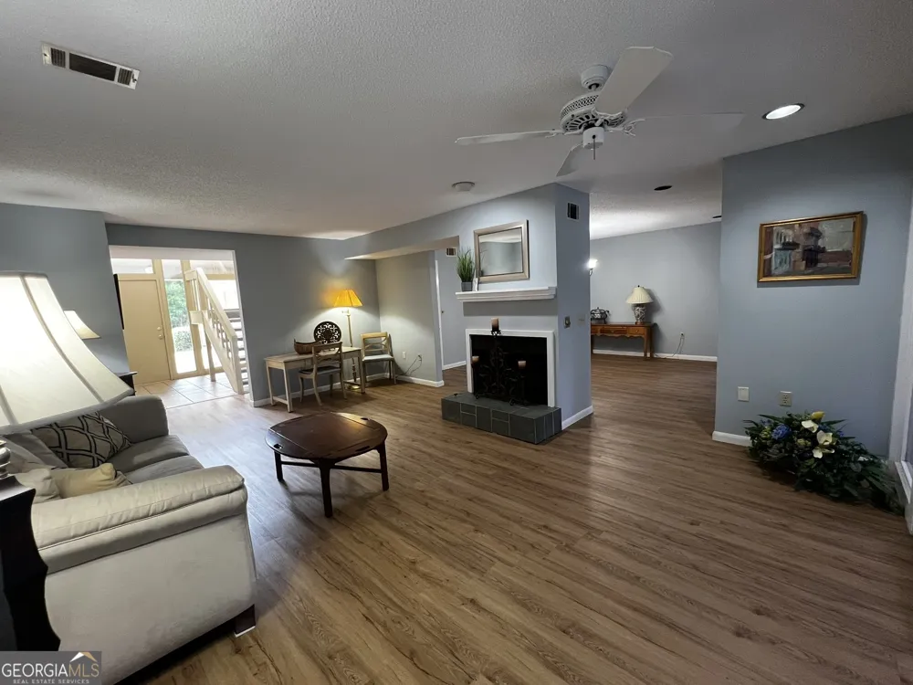 286 Stonington LN Jesup, GA 31546