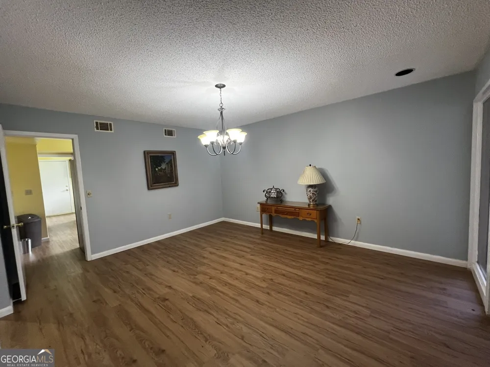 286 Stonington LN Jesup, GA 31546