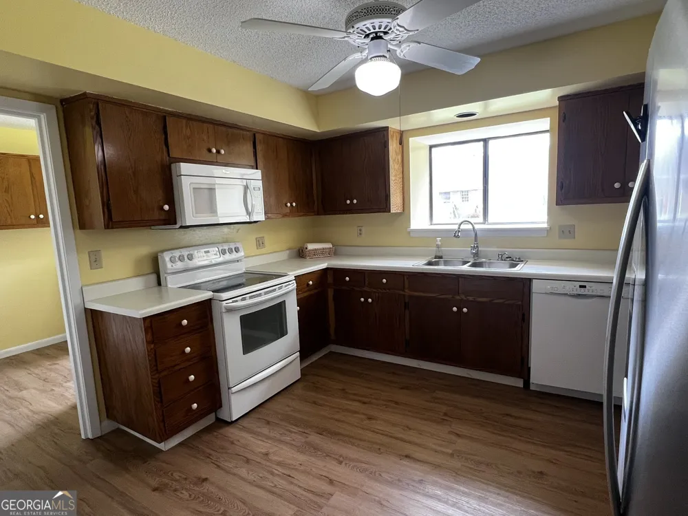 286 Stonington LN Jesup, GA 31546