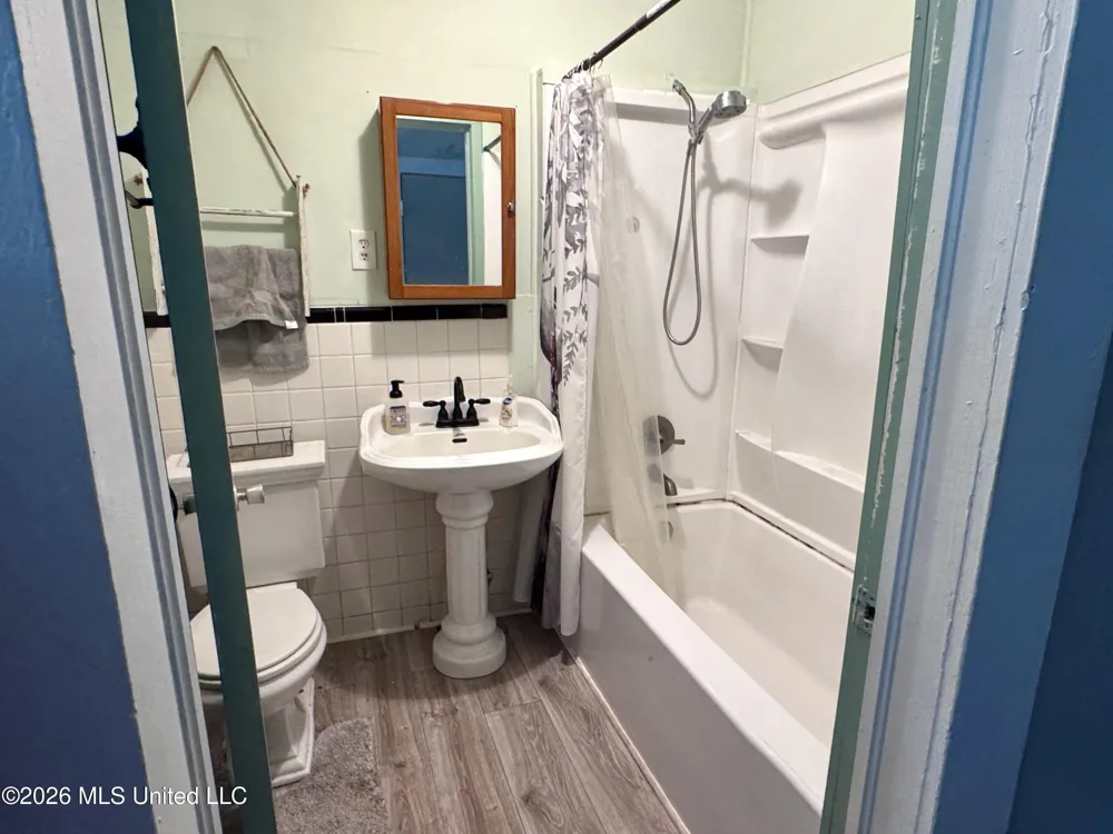 812 Watts Street Monticello, MS 39654