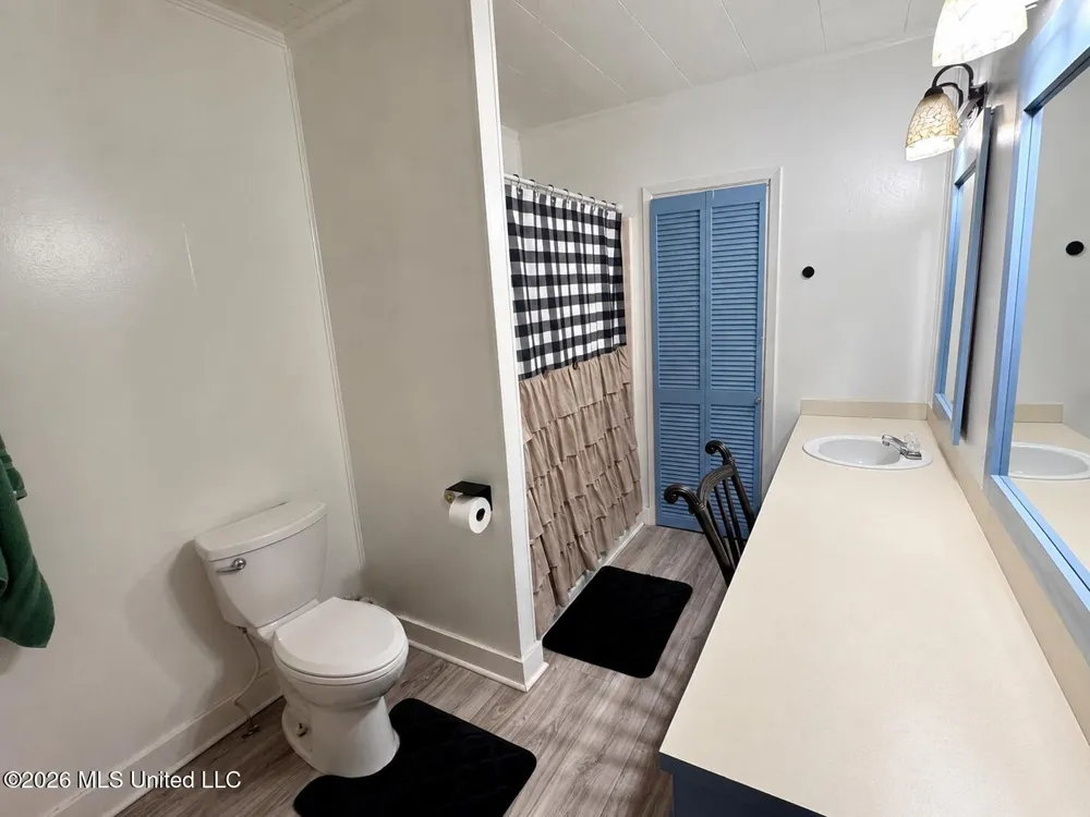 812 Watts Street Monticello, MS 39654