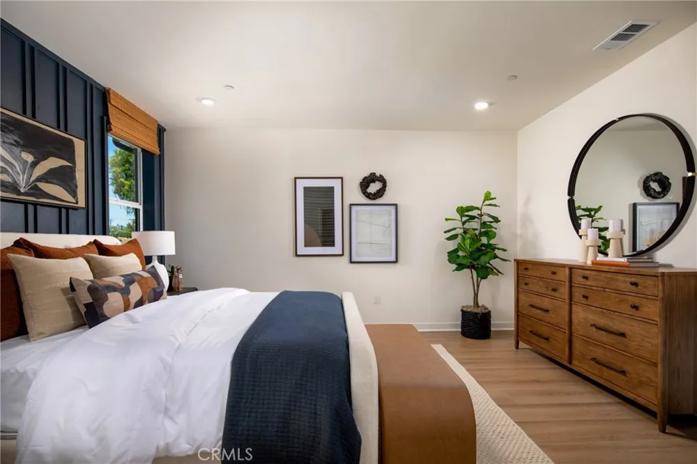 248 W Citrus Row La Habra, CA 90631