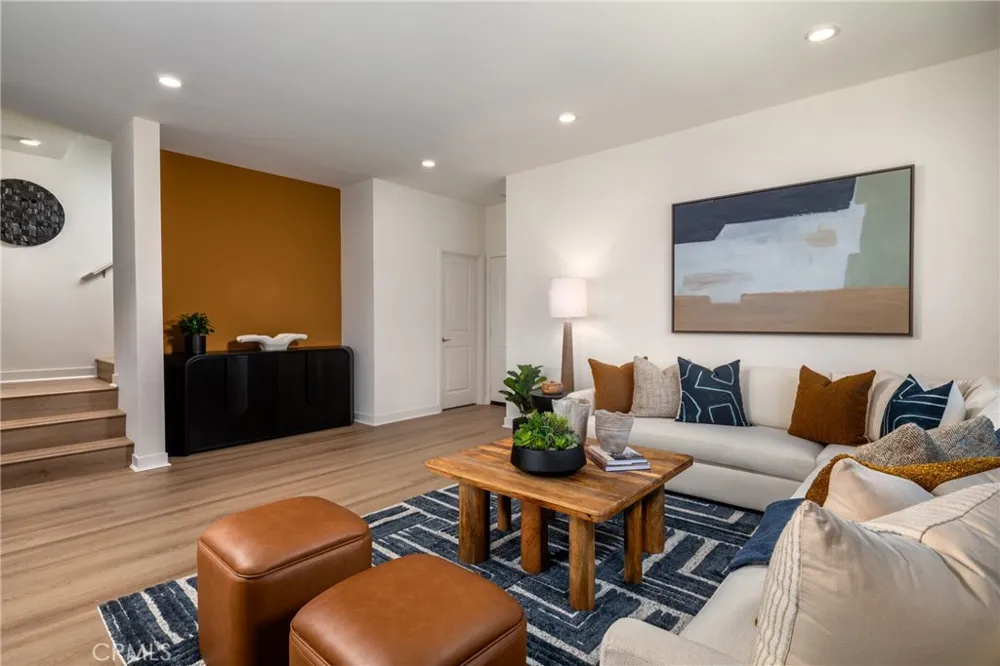 248 W Citrus Row La Habra, CA 90631
