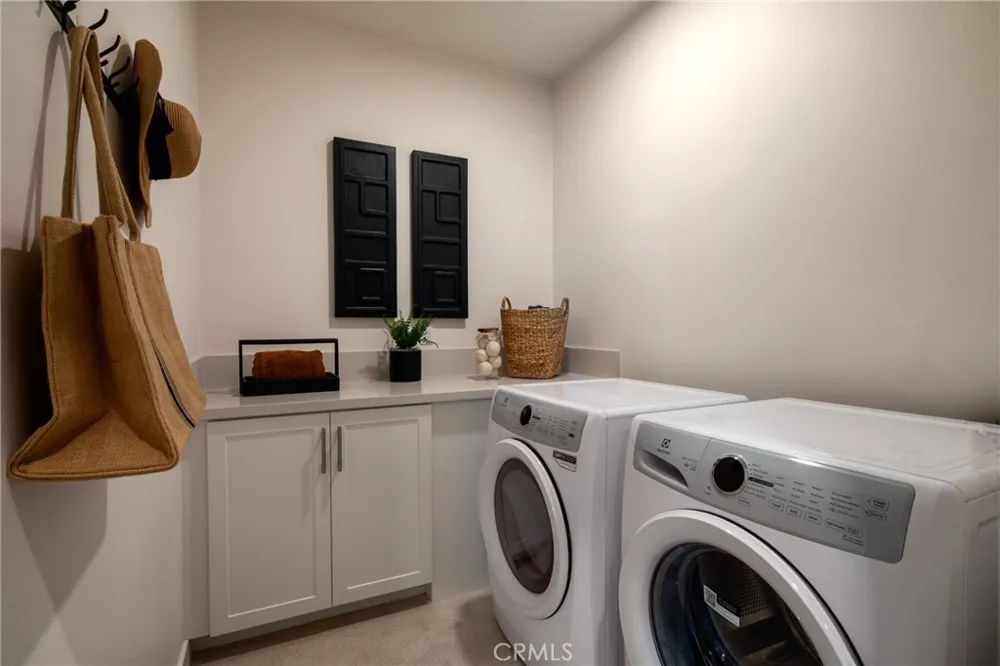 248 W Citrus Row La Habra, CA 90631