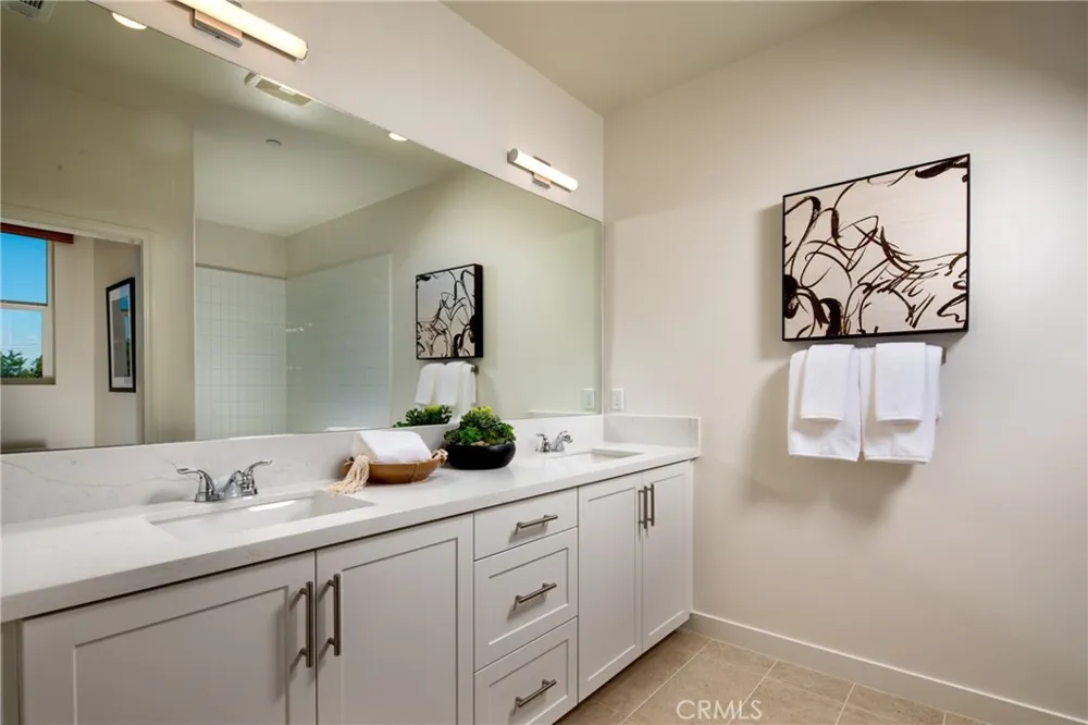 248 W Citrus Row La Habra, CA 90631