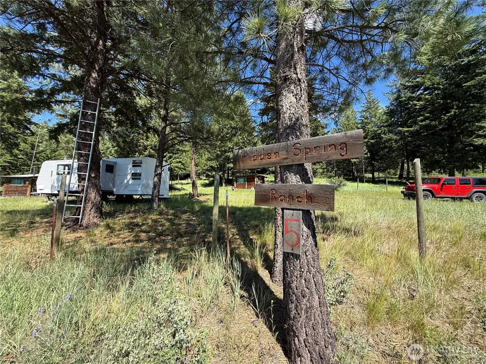 5 Hidden Spring Ranch Road Republic, WA 99166