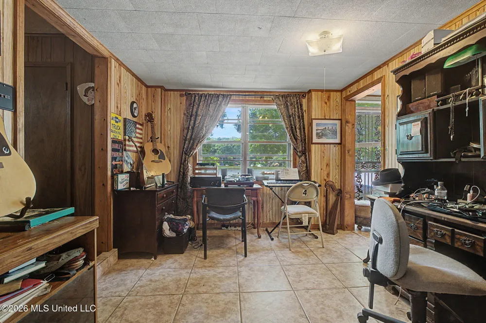 899 Snow Lake Drive Ashland, MS 38603