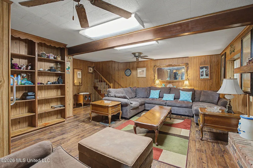 899 Snow Lake Drive Ashland, MS 38603