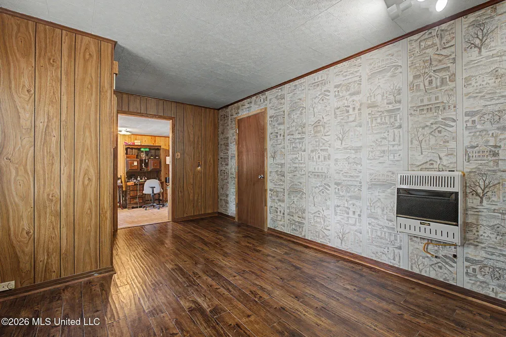 899 Snow Lake Drive Ashland, MS 38603