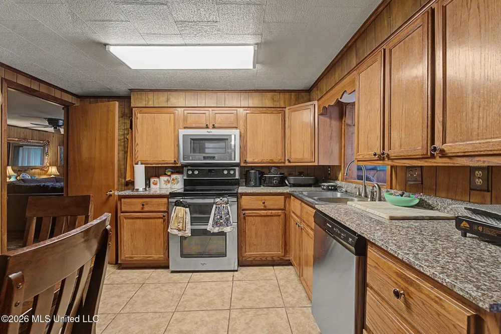 899 Snow Lake Drive Ashland, MS 38603