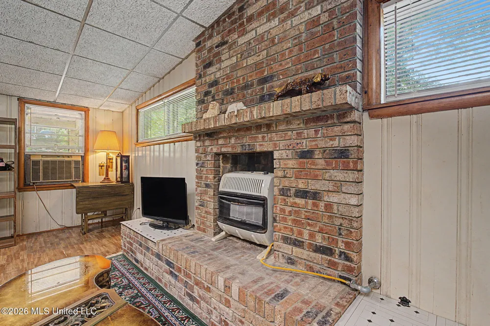 899 Snow Lake Drive Ashland, MS 38603