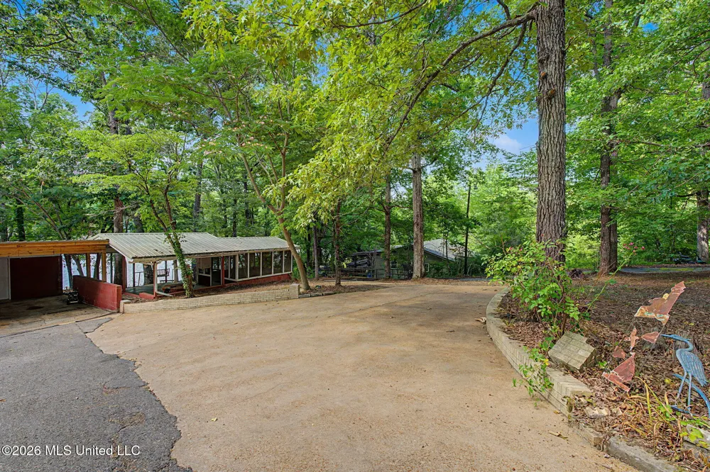899 Snow Lake Drive Ashland, MS 38603