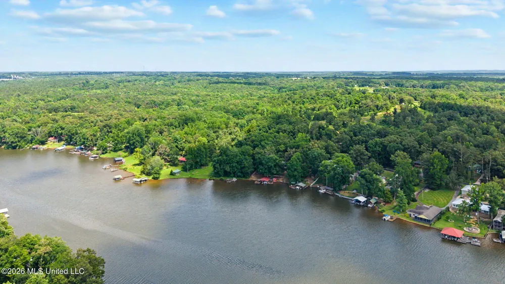 899 Snow Lake Drive Ashland, MS 38603