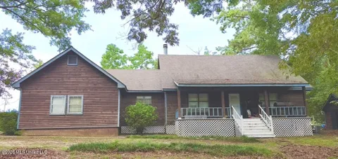 203 Edgewood Drive