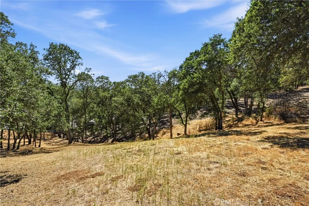 18325 Pinnacle Court Hidden Valley Lake, CA 95467