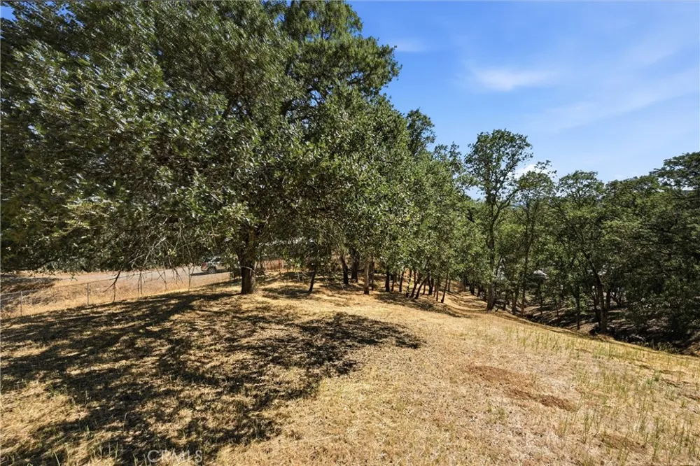 18325 Pinnacle Court Hidden Valley Lake, CA 95467