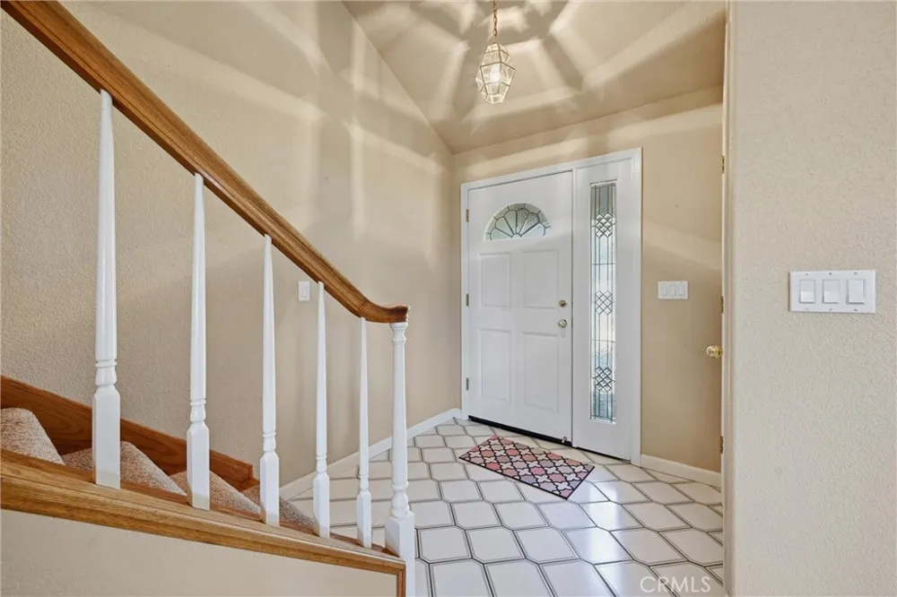 18325 Pinnacle Court Hidden Valley Lake, CA 95467