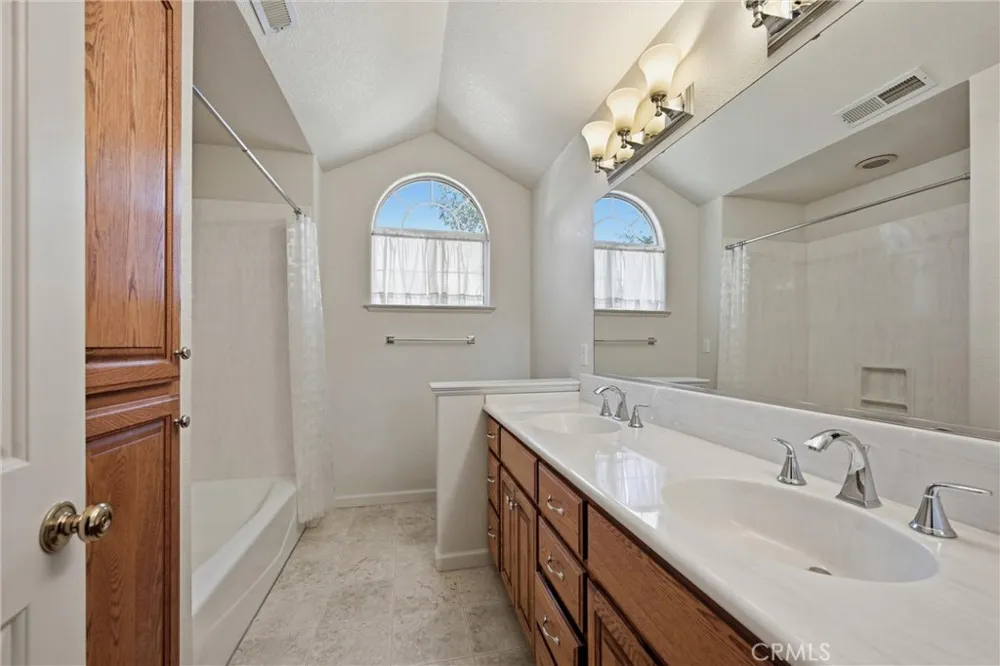 18325 Pinnacle Court Hidden Valley Lake, CA 95467