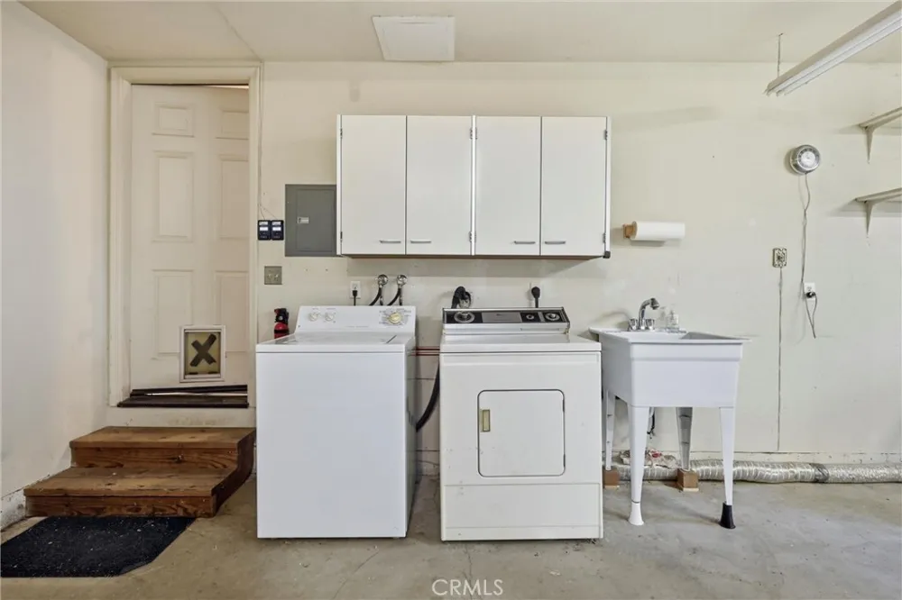 18325 Pinnacle Court Hidden Valley Lake, CA 95467