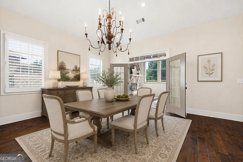 11147 Brookhavenclub DR Johns Creek, GA 30097