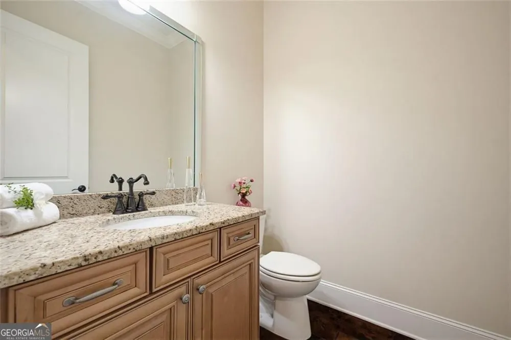 11147 Brookhavenclub DR Johns Creek, GA 30097