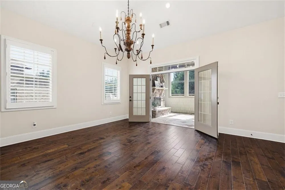 11147 Brookhavenclub DR Johns Creek, GA 30097