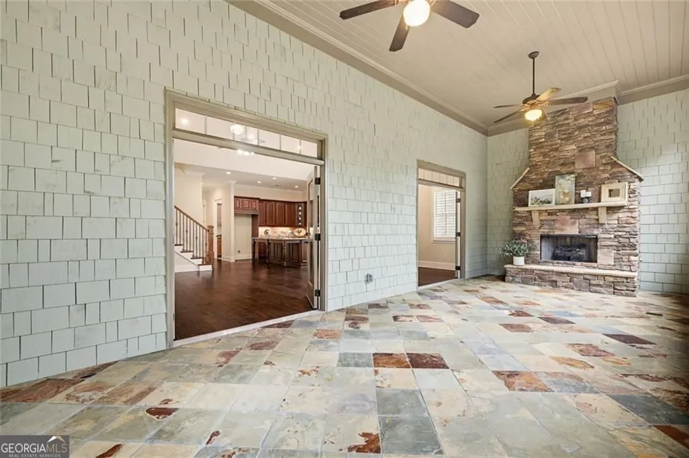 11147 Brookhavenclub DR Johns Creek, GA 30097
