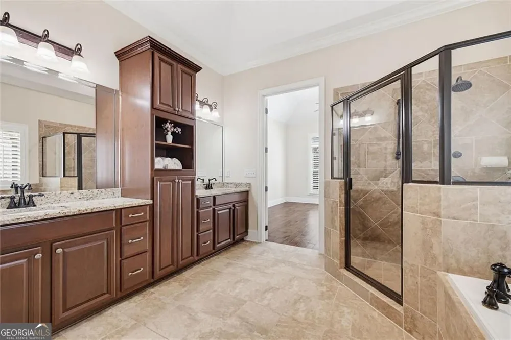 11147 Brookhavenclub DR Johns Creek, GA 30097