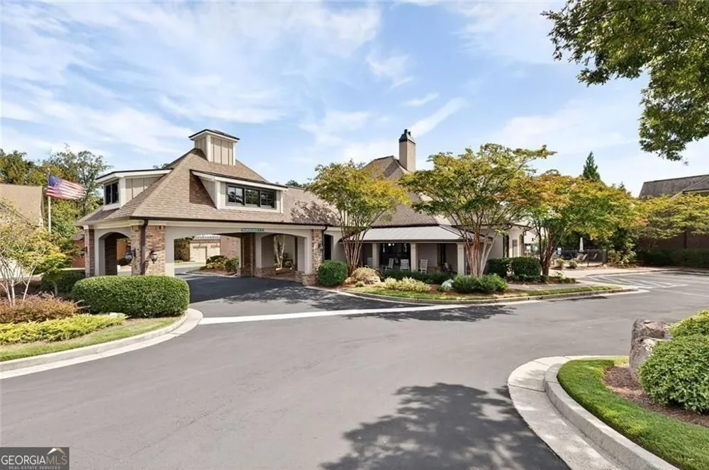 11147 Brookhavenclub DR Johns Creek, GA 30097